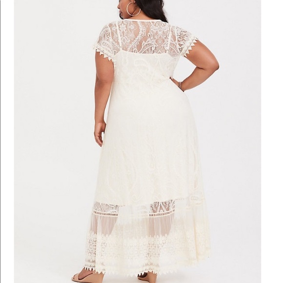 Torrid Ivory Lace Maxi - Picture 3 of 3